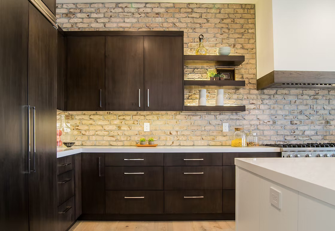 Proyecto de puertas y paneles arquitectónicos